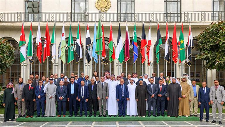 رئيس-مجلس-إدارة-البريد-المصري-يترأس-الاجتماع-44-للجنة-العربية-الدائمة-للبريد