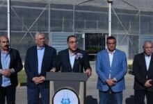 رئيس-الوزراء-يتفقد-مركز-نظم-المعلومات-والتحول-الرقمي-بأسوان